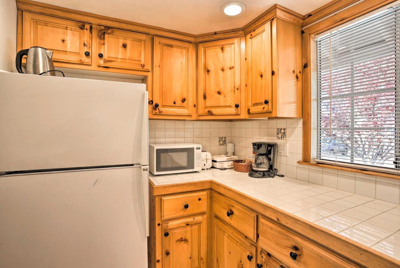 The Knotty Pine Cottage In Big Bear, 4 Mi To Ski Big Bear City Exterior photo